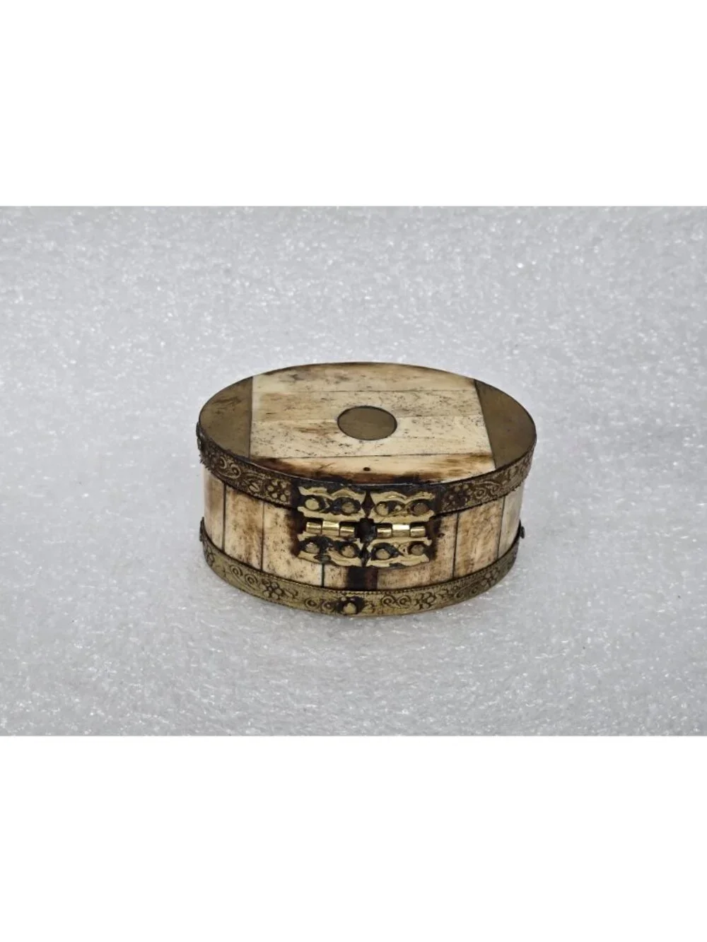 Vintage Oval Trinket Box With Floral Brass Engraving & Bone Inlay Made In India